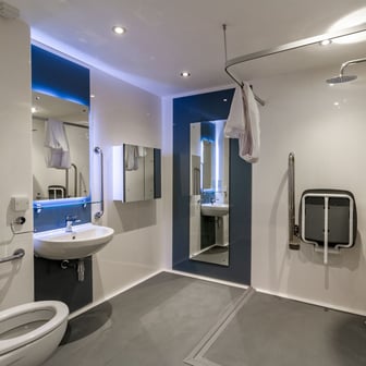 Platinum En Suite - Image 5